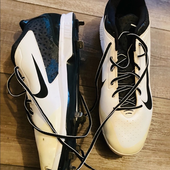 Men’s size 14 Nike baseball cleats metal spikes - Picture 2 of 5